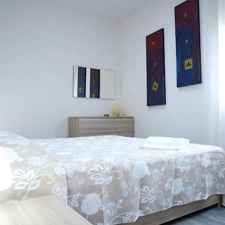 Comfortable House In La Pila With Terrace And Parking Marmi Exterior foto