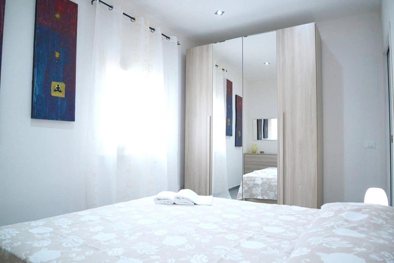 Comfortable House In La Pila With Terrace And Parking Marmi Exterior foto